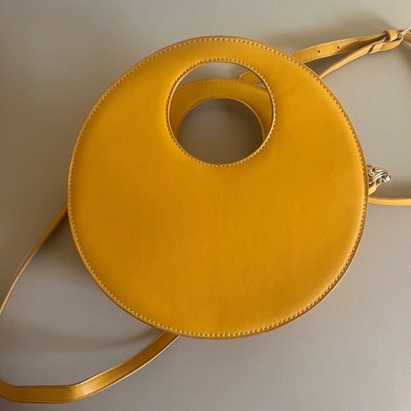 JustFab Mustard Circle Crossbody Bag - Picture 11 of 11